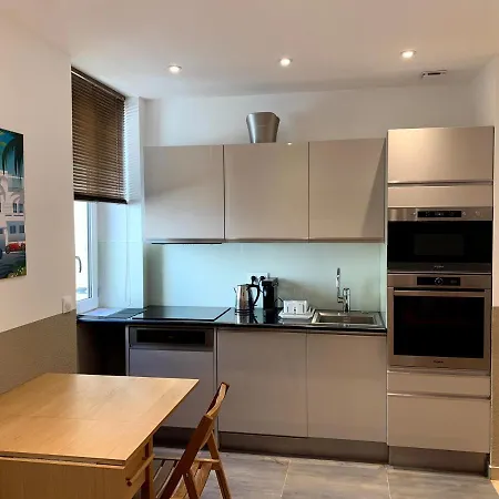 Hotel apartamentowy Share 4*